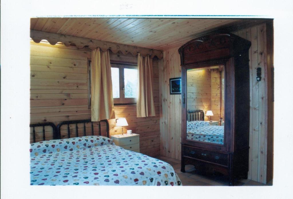Niu Dels Falcons Bed & Breakfast La Molina  Room photo